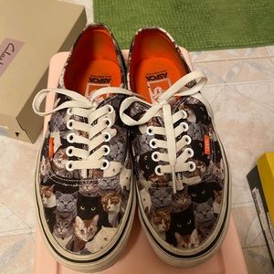 Vans cats ASPCA authentic shoes
